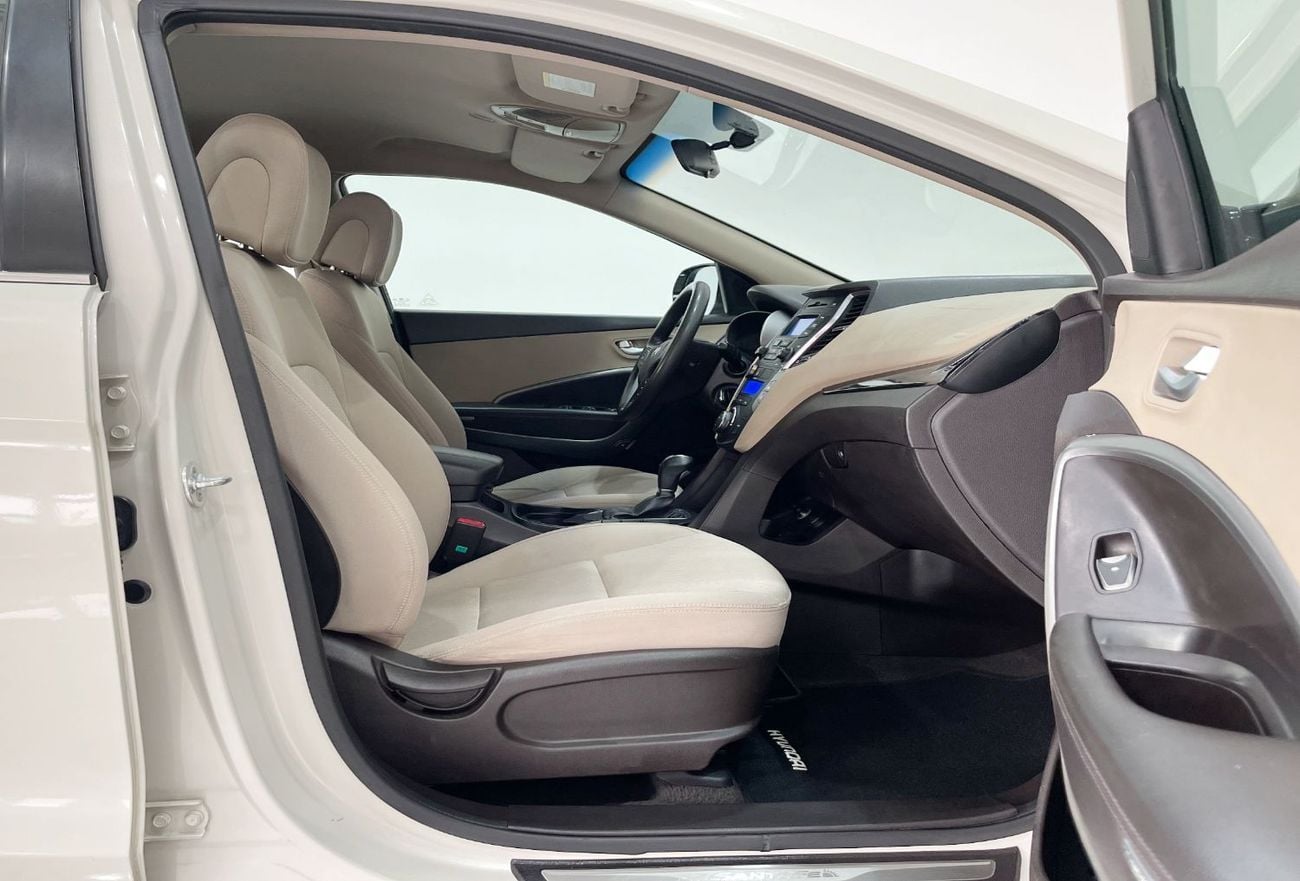 Hyundai Santa Fe GLS 3.3L-6CYL GCC SPECIFICATION