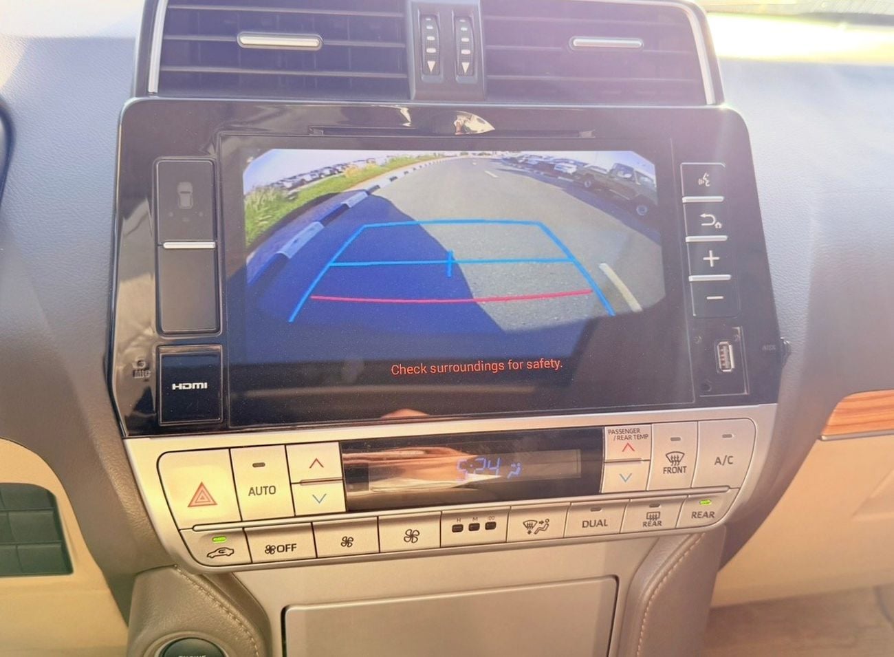 Toyota Prado VXR 4.0L 4WD Toyota Prdao VXR  full option V6 4.0 L Top the range