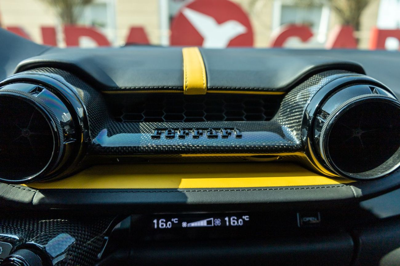 فيراري 812  سوبرفاست