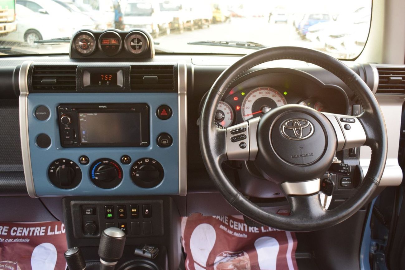 Toyota FJ Cruiser 2015 TOYOTA FJ CRUISER