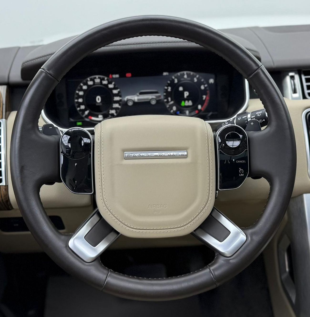 Land Rover Range Rover 2021 Range Rover Vogue V6, 2026 RR Warranty + Service Pack, Fully Loaded, Excellent Condition, GCC