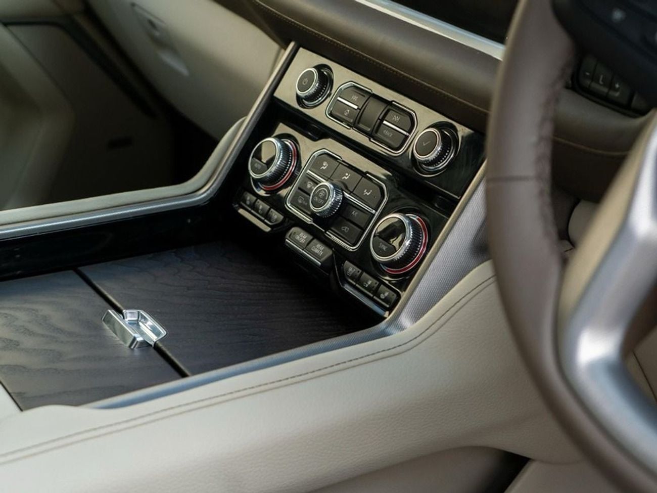 جي أم سي يوكون GMC Yukon Denali RHD Full Conversion