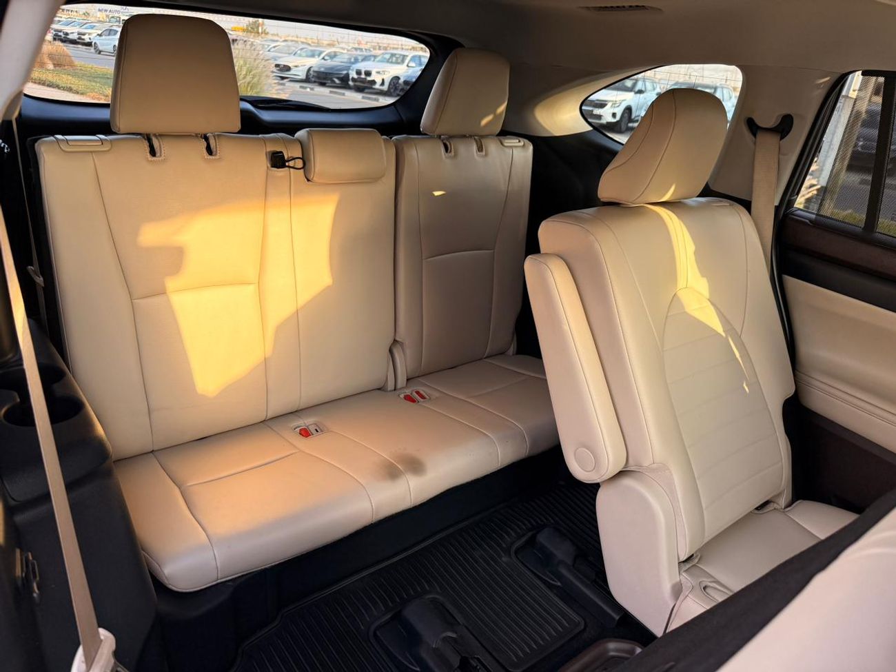 Toyota Highlander XLE 3.6 L Full Option