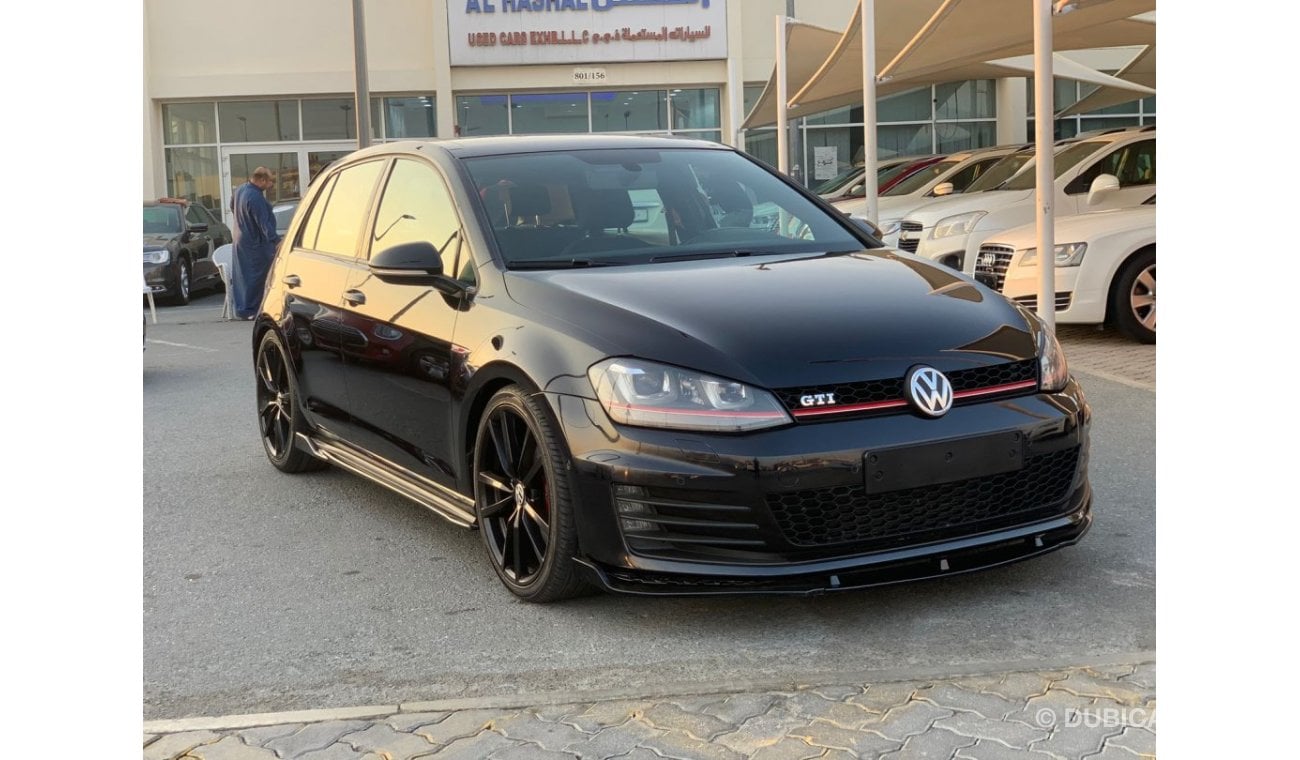 فولكس واجن جولف Volkswagen Golf GTI_Gcc_2014_Excellent_Condition _Full option