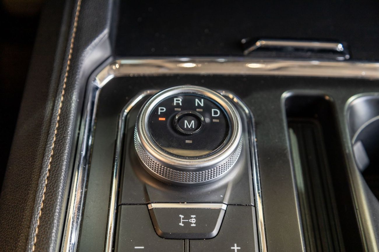 Ford Expedition XLT 3.5L (480 HP) RWD