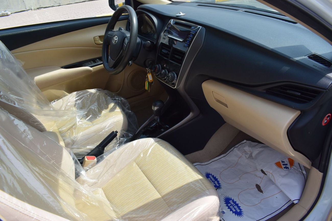 Toyota Yaris E 1.5 , model:2022. Only done 64700 km