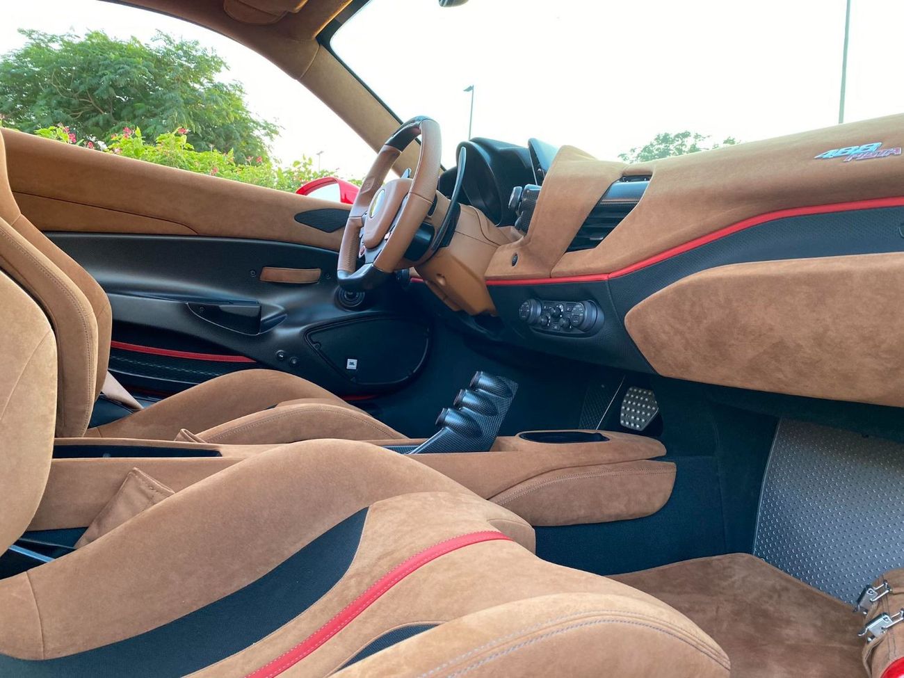 Ferrari 488 Pista GCC SPEC NEAT AND CLEAN LESS KILOMETER