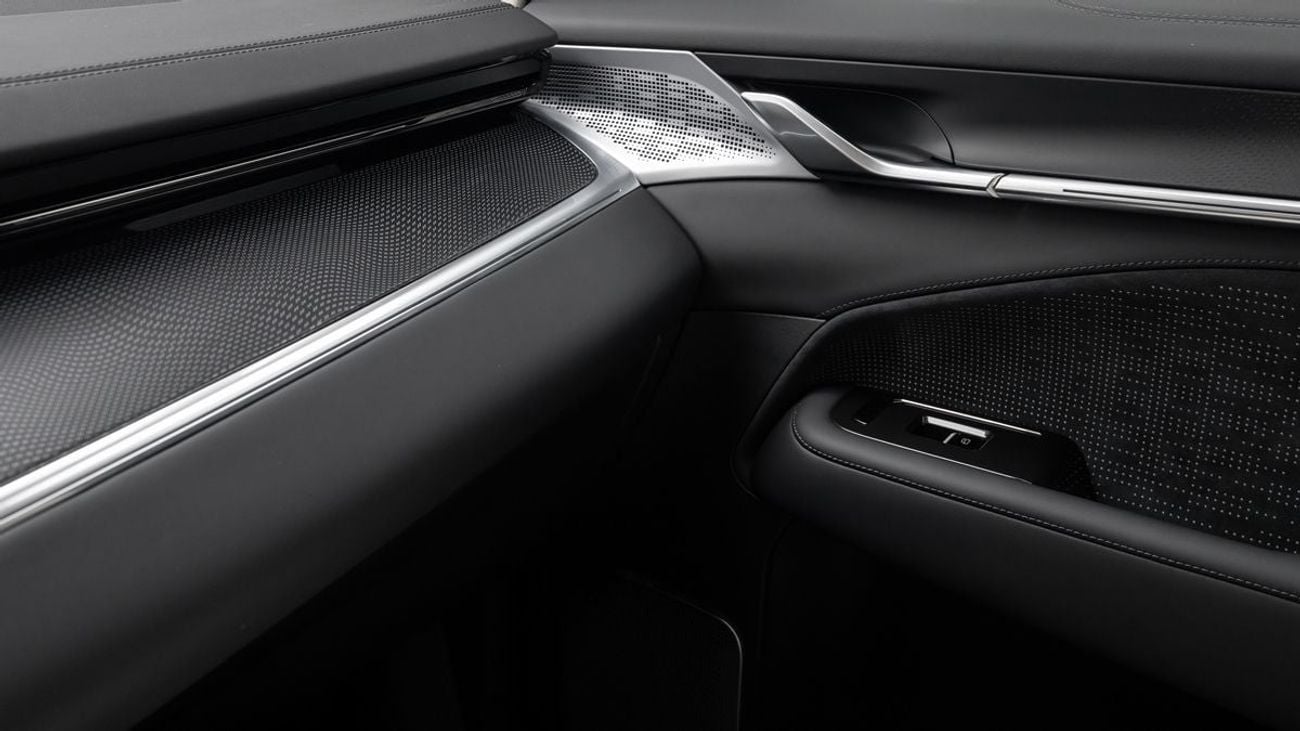 Zeekr 009 Grand - 2025 - Chinese Specs