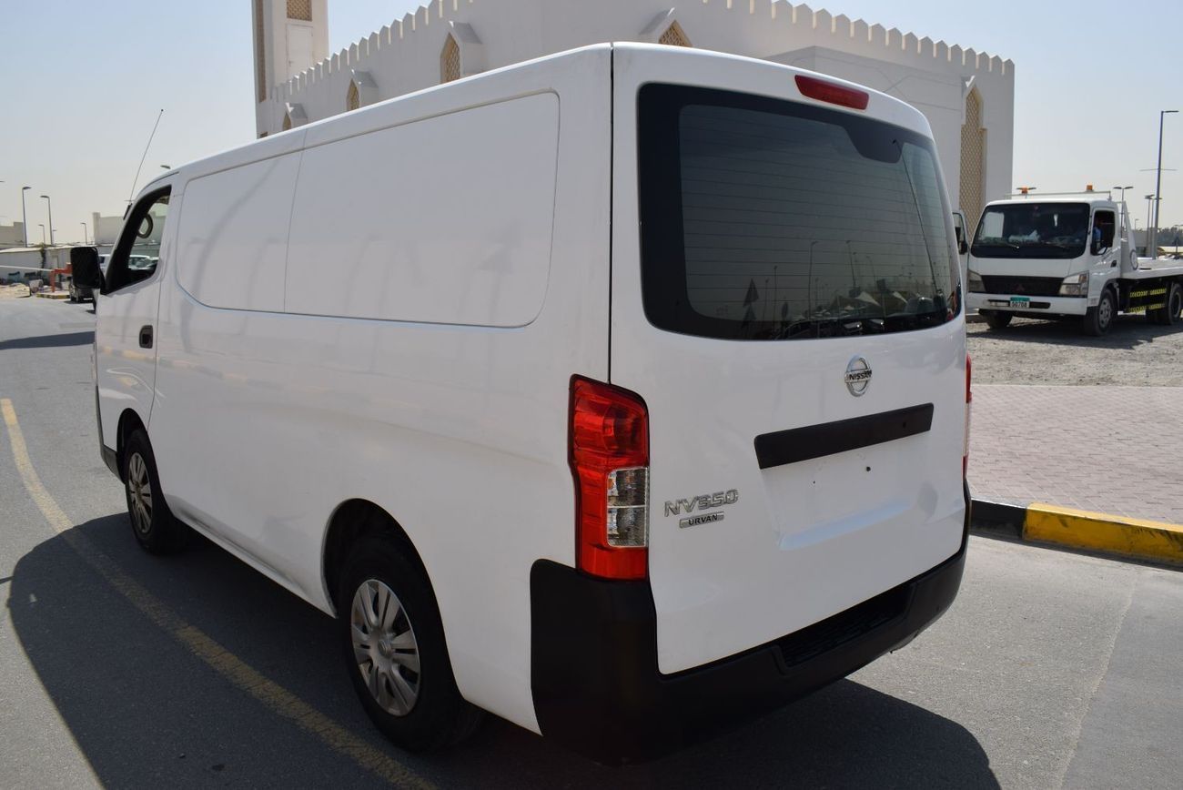 نيسان أورفان Nissan Urvan Van NV350 A/T, Model:2019. Excellent condition