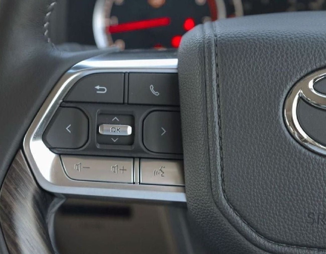 Toyota Land Cruiser 2024 ZX RHD 3.5L Petrol - V6 - Fuel Option