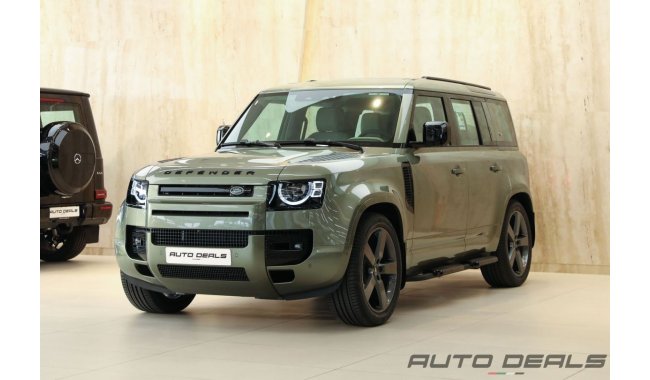 Land Rover Defender 110 SE P300 | BRAND NEW | 2023 – GCC – Warranty And Service Contract Available | 2.0L i4