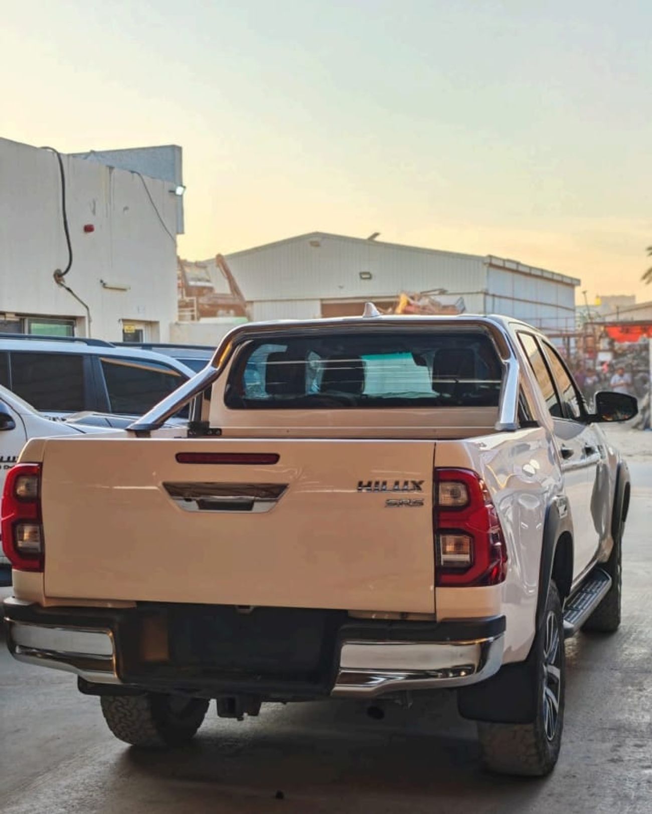 Toyota Hilux Toyota Hilux 2022MODEL 2.8 Diesel engine 4WD 4x4 Colour White Transmission Automatic Interior.Black 