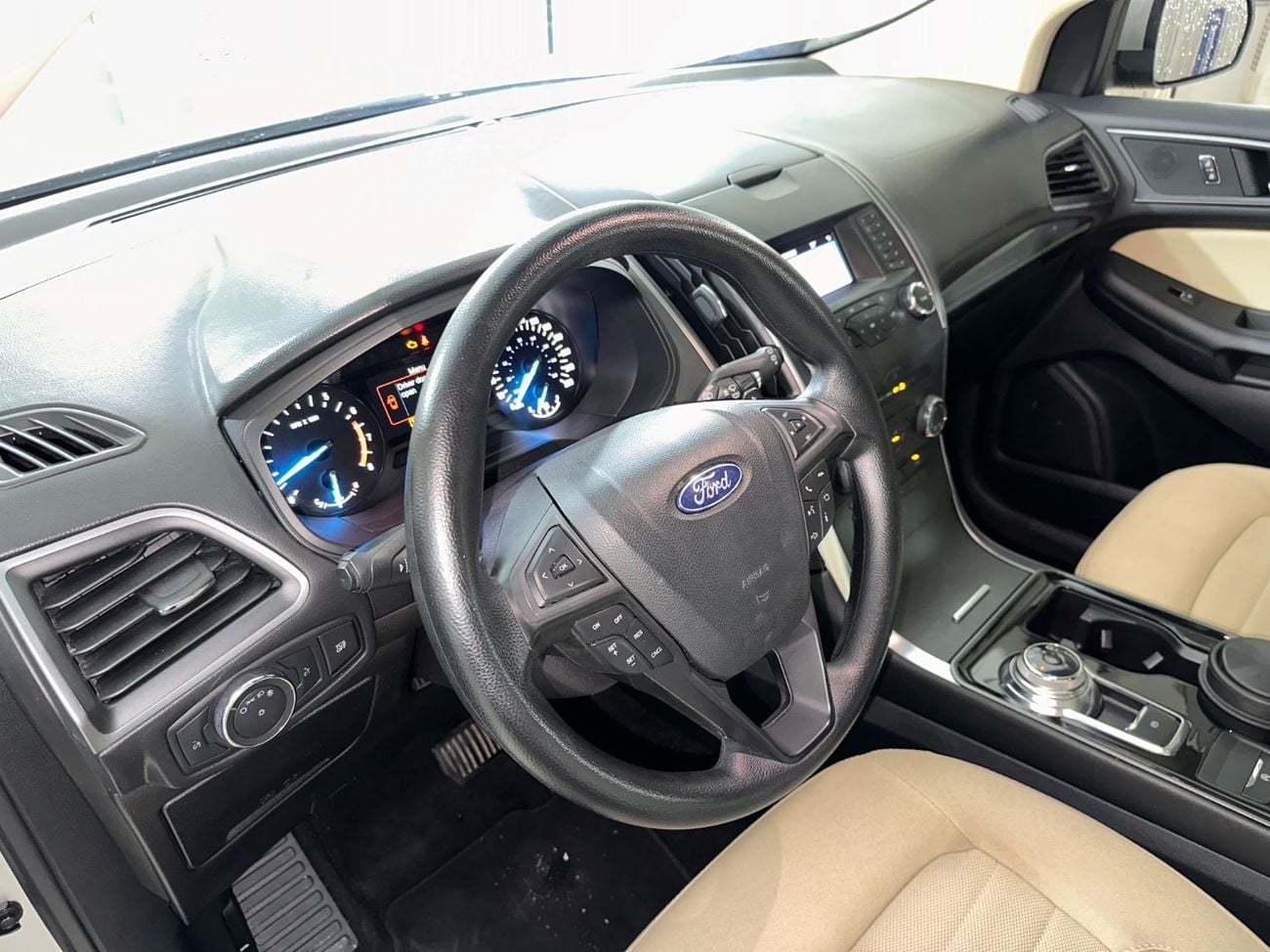 Ford Edge SE19 / AL TAYER MOTORS AL QOUZ SHOWROOM