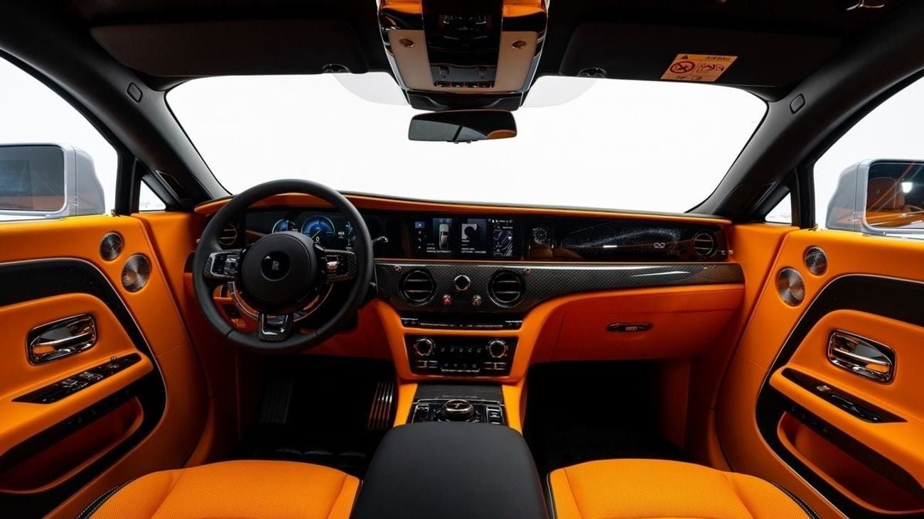 رولز رويس سبيكتر Black Badge - 2026 - GCC - Under Warranty and Service Contract