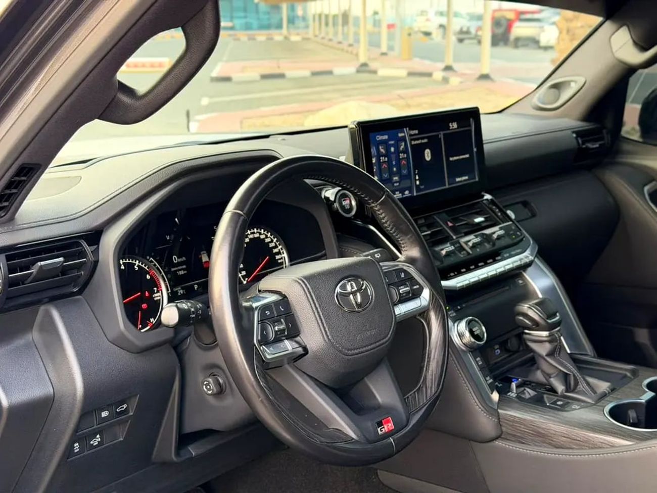 Toyota Land Cruiser GR Sport - GCC Specs