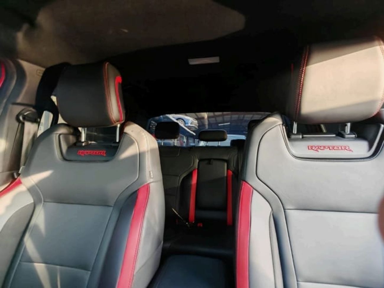 فورد رينجر رابتور Double Cabin 3.0L- RHD-AWD-petrol-Automatic-6 Cylinders-5 seats-4 Doors