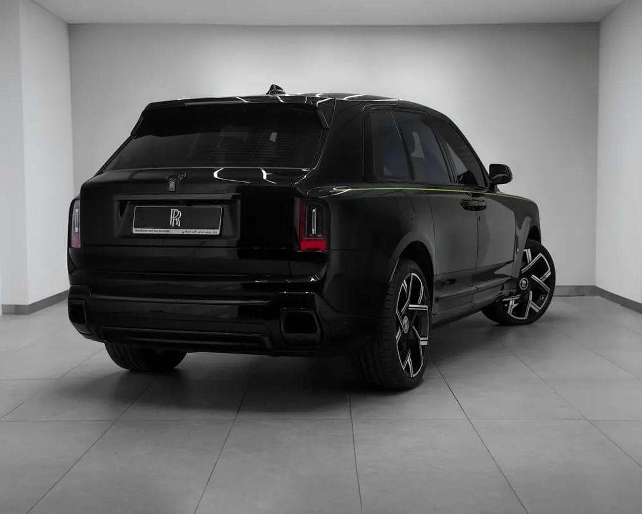 أودي RS2 Black Badge | Certified Pre-Owned | Warranty Service
