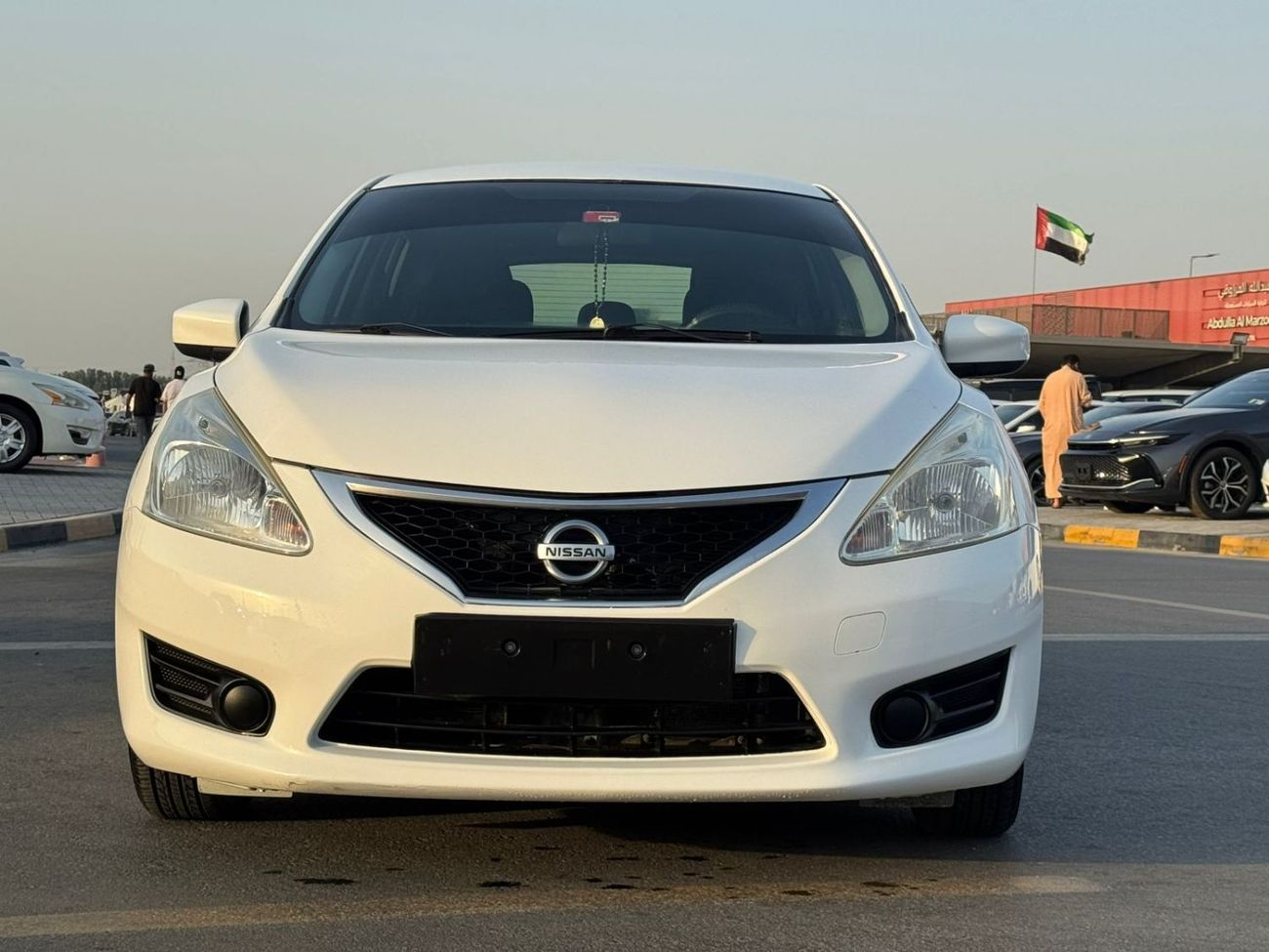 Nissan Tiida S 1.6L Hatchback