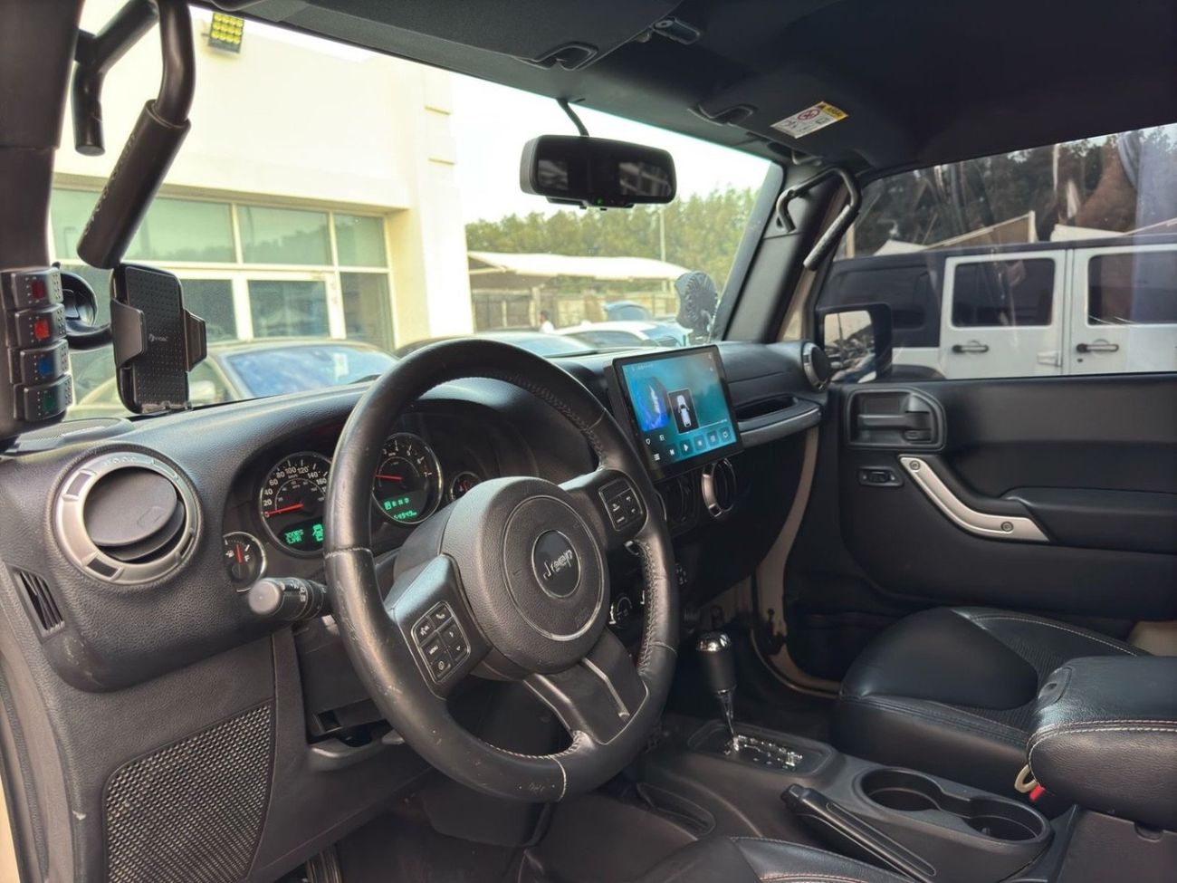 جيب رانجلر Unlimited Sport 3.6L A/T