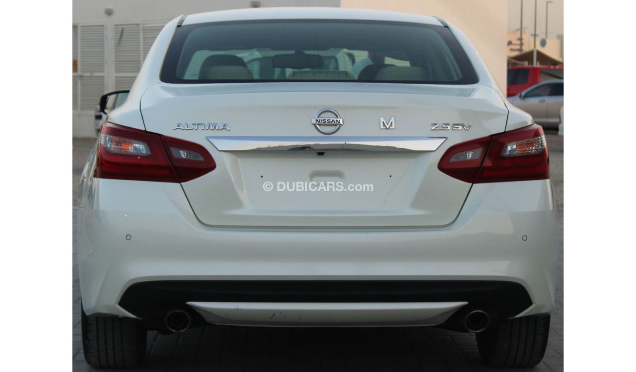 نيسان ألتيما SV نيسان التيما 2018 خليجي بحالة ممتازة بدون صبغ بدون حوادث