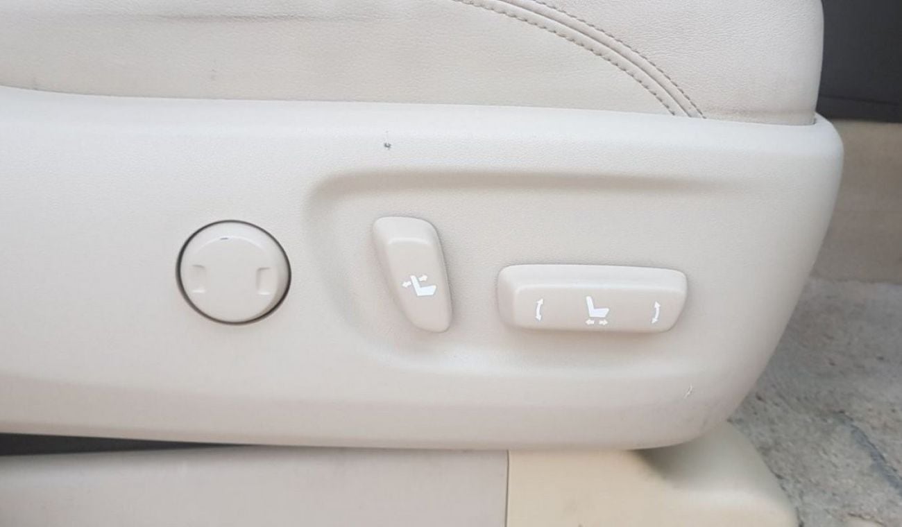 Toyota Prado 2.7cc PETROL RHD 7 seater LEATHER SEATS ELECTRIC SEATS 7 seater