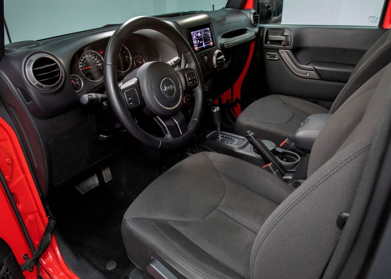 Jeep Wrangler Sport 3.6L A/T