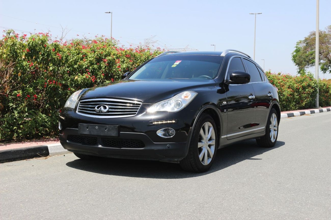 إنفينيتي QX50 لاكجري Infiniti QX50 Gcc Model 2015 Full Options