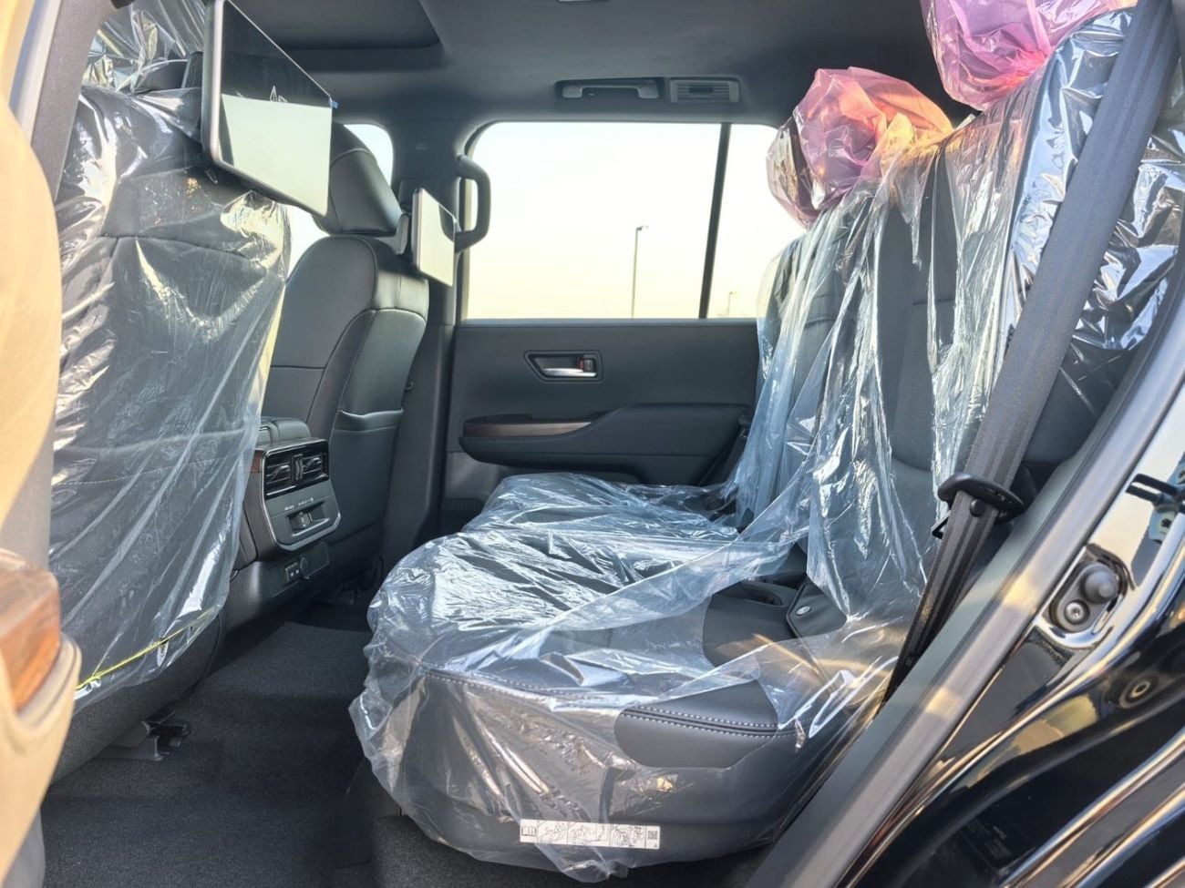 Toyota Land Cruiser GXR 4.0L NO RADAR