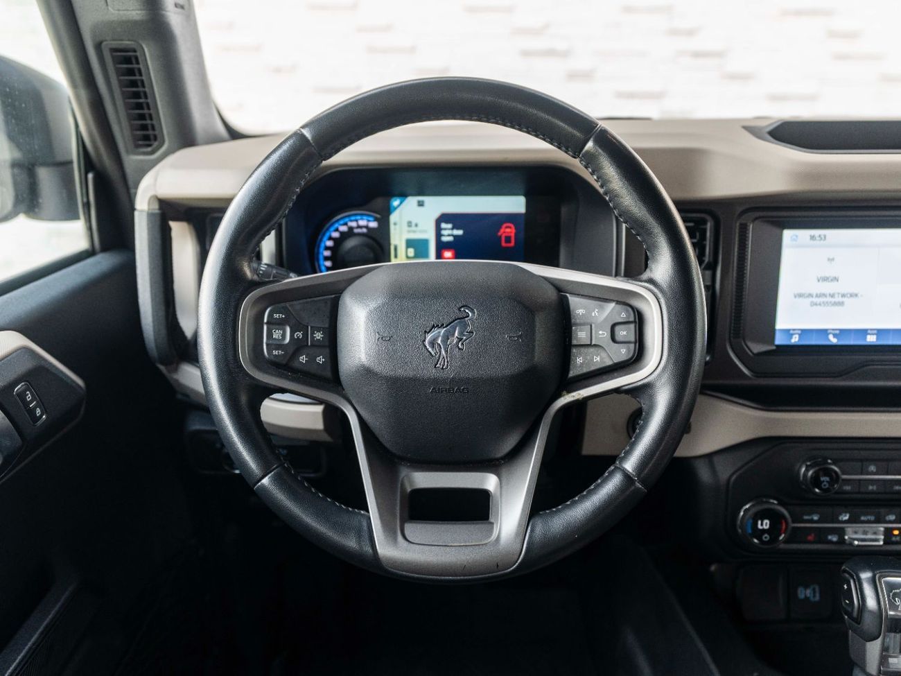 Ford Bronco Big Band 2.3L (5 Seater)