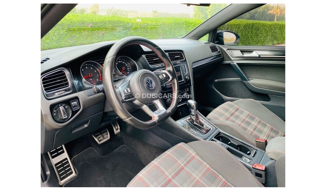Volkswagen Golf VOLKSWAGEN GOLF GTI 2016 GCC FULL OPTION original paint perfect condition