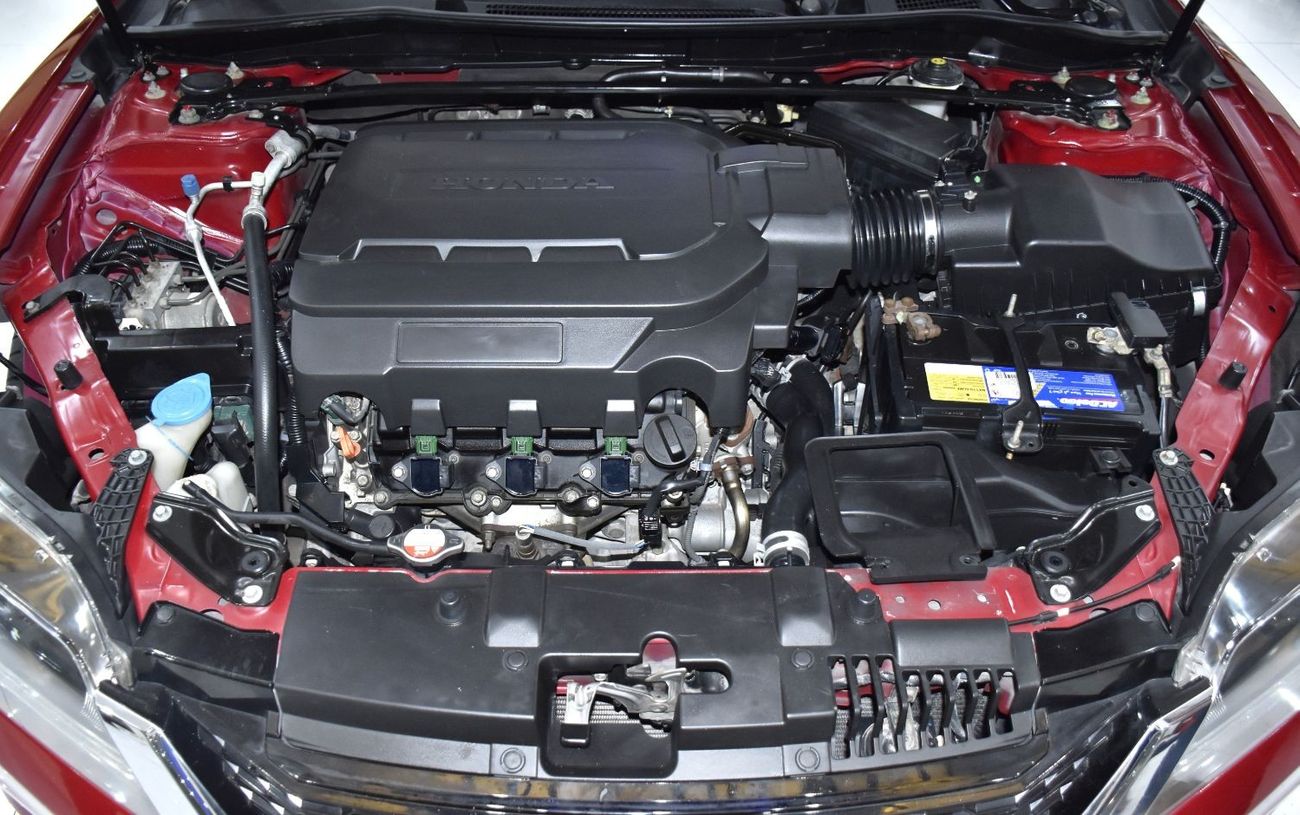 هوندا أكورد كوبيه EXCELLENT DEAL for our Honda Accord Coupe V6 ( 2013 Model ) in Red Color GCC Specs