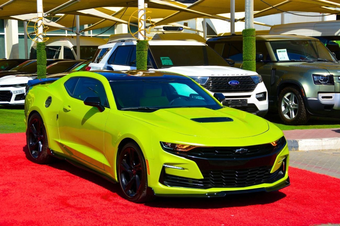 Chevrolet Camaro RS SS 6.2L Coupe-ATTRACTIVE COLOR/SS V8 6.2L // NICE COLOR//GOOD CONDITION //LOW MILEG