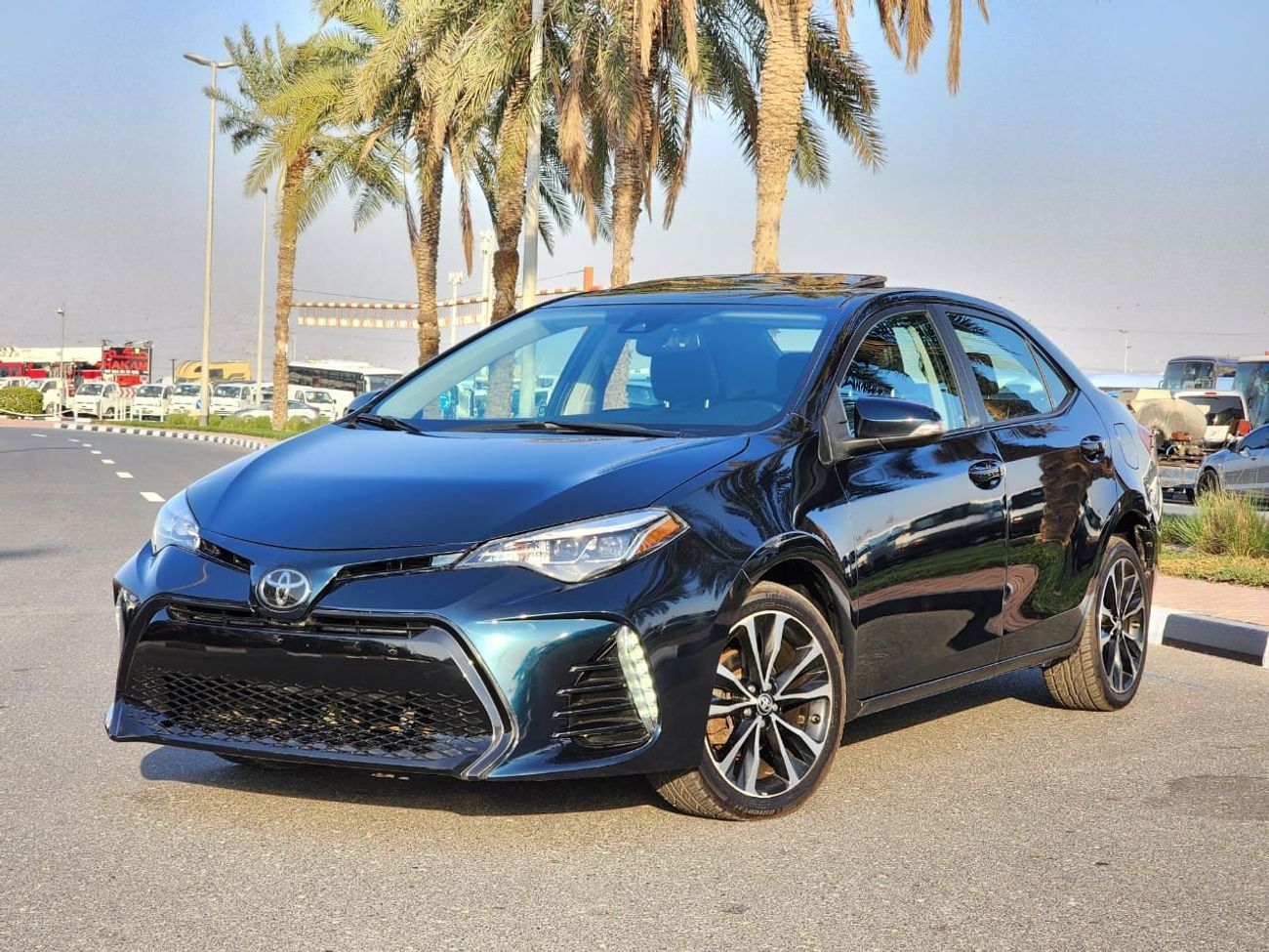 Toyota Corolla TOYOTA COROLLA XSE 2018 FULL OPTION