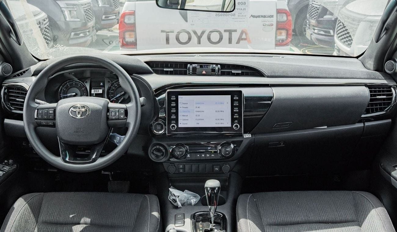 تويوتا هيلوكس 2025 Toyota Hilux Adventure 4.0L AT Petrol (Black)