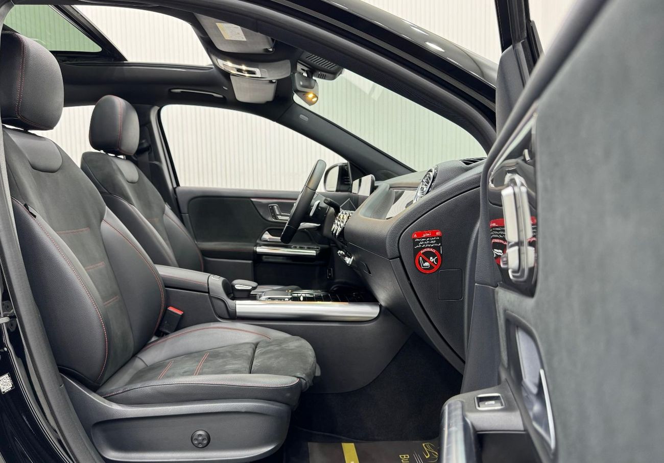 Mercedes-Benz GLA 200 AMG 1.3L 2021 Mercedes Benz GLA200 AMG, 2025 Mercedes Warranty, 2026 Mercedes Service Pack, Full Opt