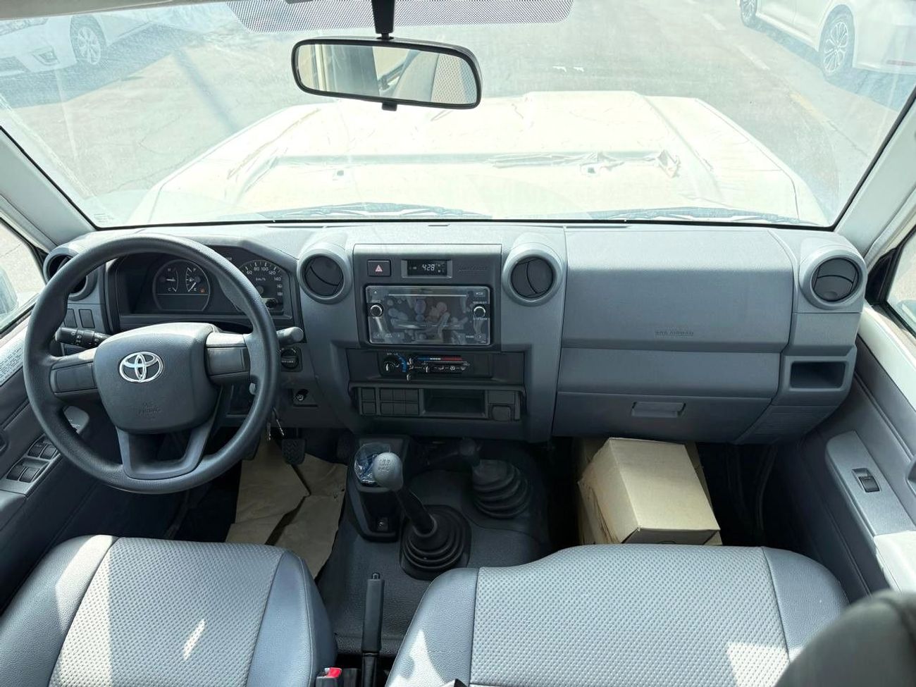 Toyota Land Cruiser Pick Up TOYOTA LC79 Pickup D/C 4.2L Diesel , Diff-Lock , 2024 Model