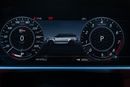 Land Rover Range Rover Sport SVR 5.0L (575 HP) AWD Range Rover Sport SVR Carbon Edition 2022 Canadian specs | Warranty