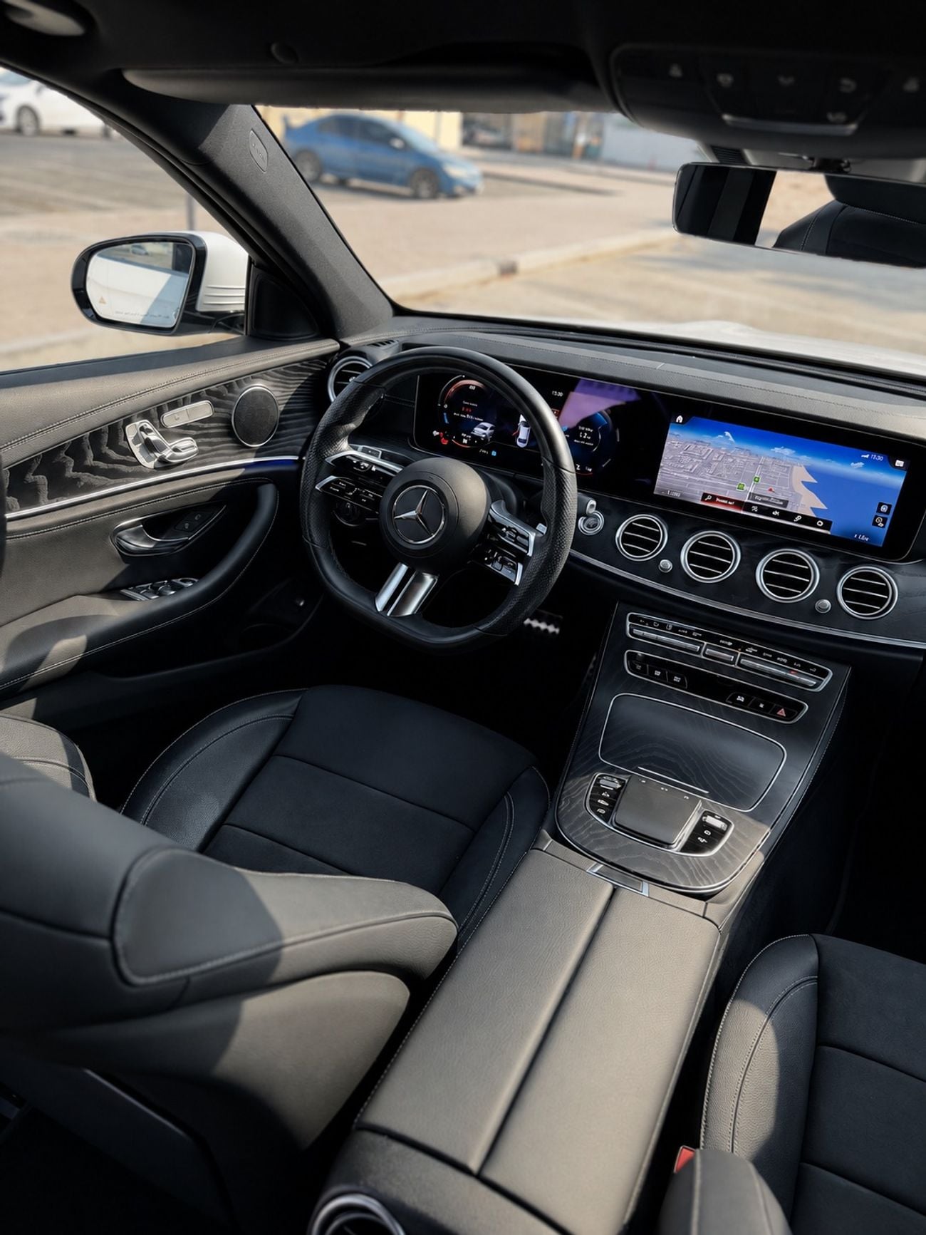 مرسيدس بنز E300 AMG