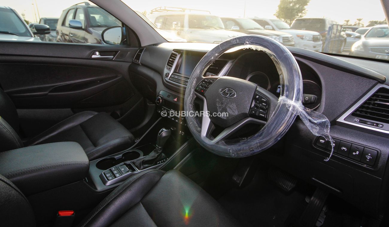 Hyundai Tucson right hand drive diesel engine full options