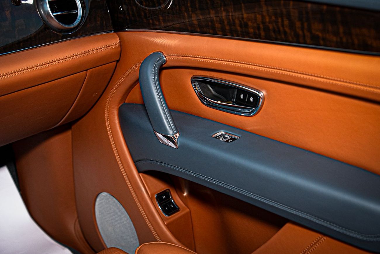 بنتلي بينتايجا Bentayga 4.0T