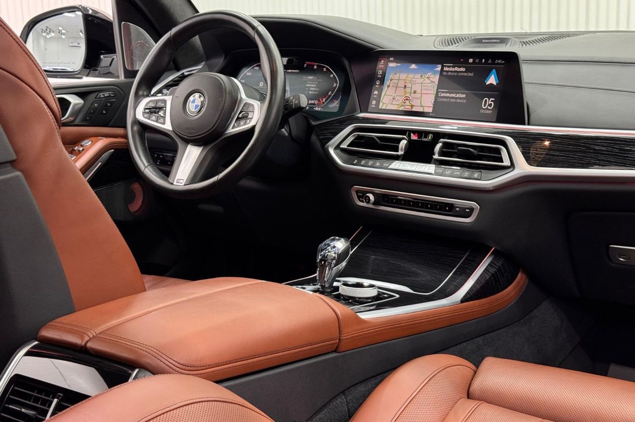 بي أم دبليو X7 2022 BMW X7 M50i, July 2026 BMW Warranty + Service Package, Full Service History, GCC