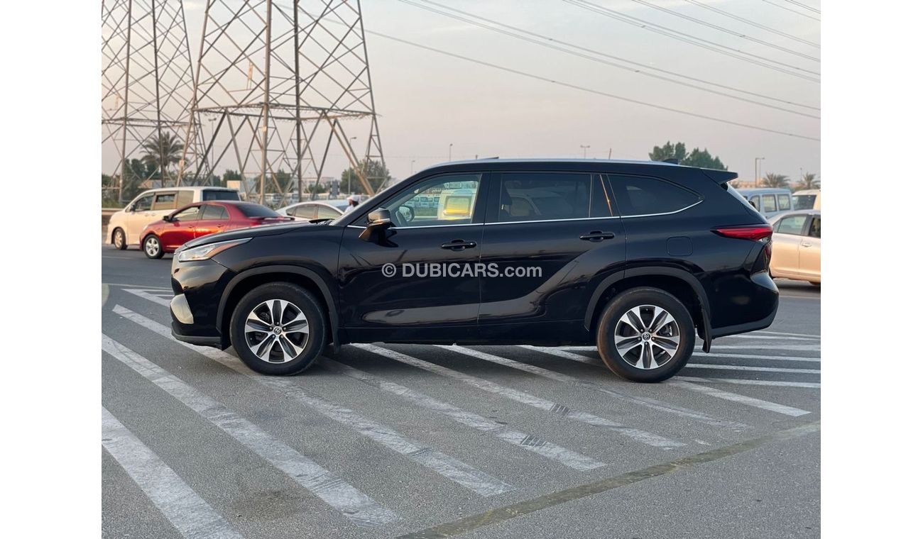 Toyota Highlander 2020 Toyota Highlander XLE AWD/ EXPORT ONLY / فقط للتصدير