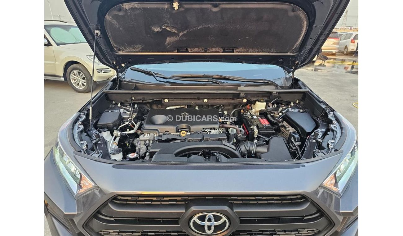 تويوتا راف ٤ 2020 Toyota Rav4 XLE 2.5L V4 / Export Only