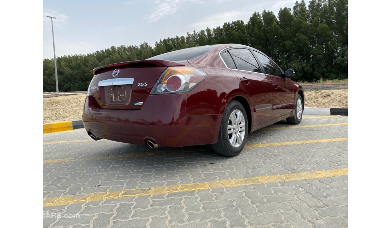 Nissan Altima 2012 sunroof Ref#169