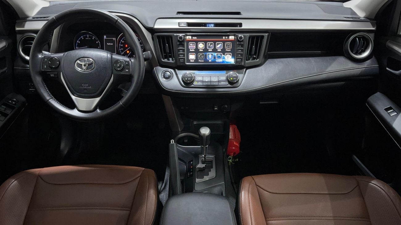 Toyota RAV4 VX 2017 | AED 1184/Month | 0 DP | 30 Day Return | Warranty | Service History