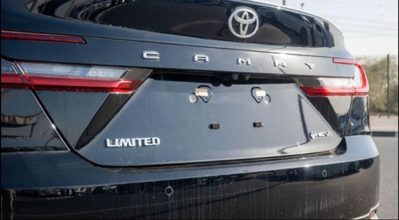 Toyota Camry Toyota Camera Limited Hybrid Full option 2025 2.5L petrol Engine Colour Black Transmission Automatic