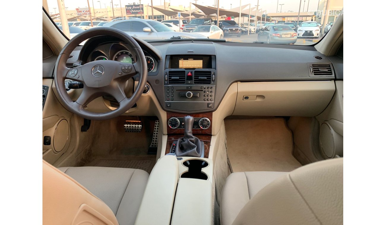 مرسيدس بنز C 300 Mercedes C300_American_2011_Excellent_Condition _Full option