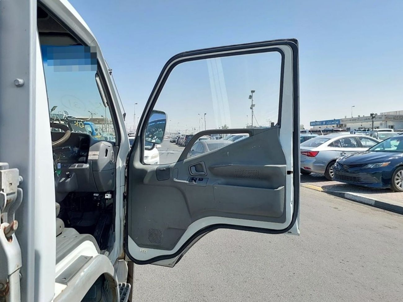 ميتسوبيشي فوسو كانتير MITSUBISHI CANTER TRUCK RHD 1995 MODEL 4.5 L DIESEL MANUAL(PM20499)