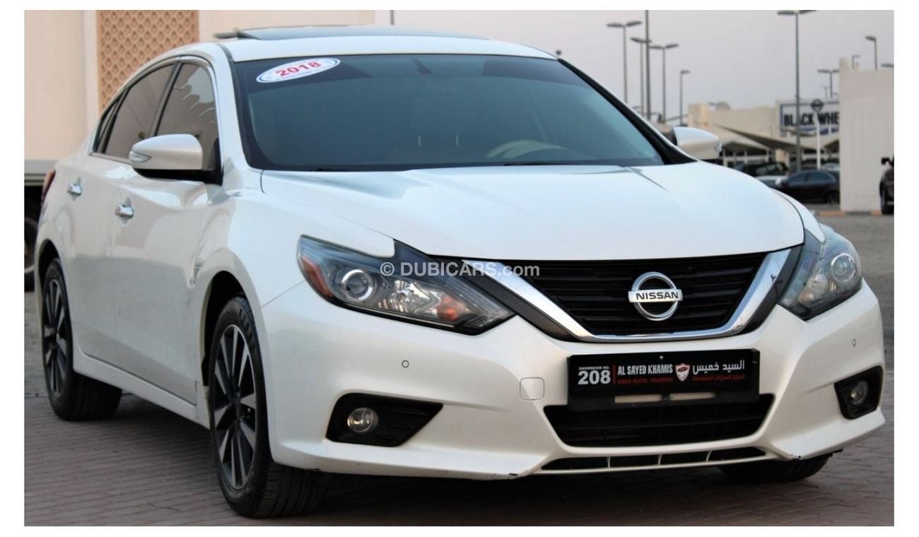 نيسان ألتيما نيسان التيما 2018 خليجي رقم 1 فل اوبشن بدون حوادث نظيفه جدا من الداخل والخارج
