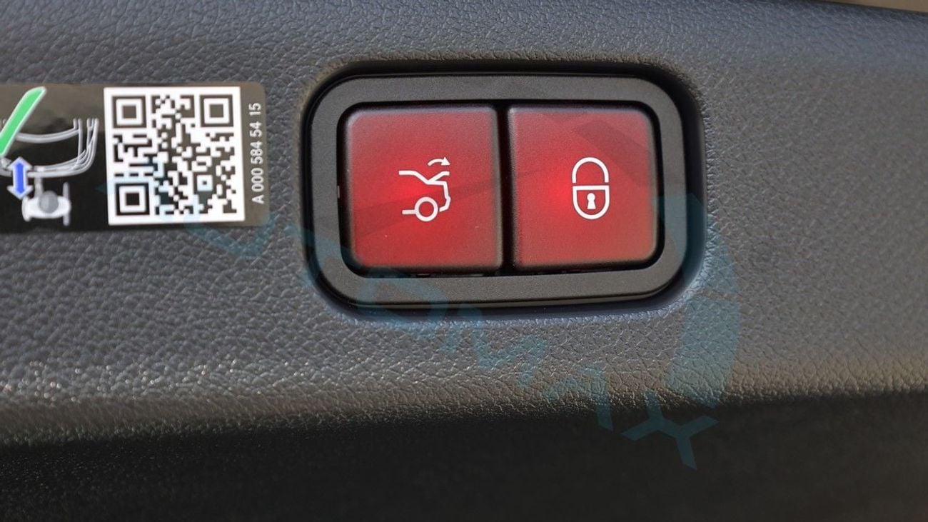 مرسيدس بنز E300 (For Export , НА ЭКСПОРТ) AMG 4MATIC EQ Boost 2.0T 2026 Без пробега